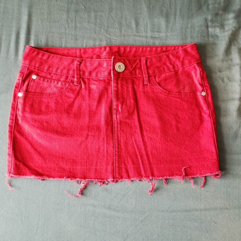 3/$10 Guess Jean skirt